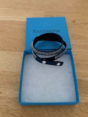 Touchstone Crystal Wrapped Up Bracelet in Navy Pearl - BNIB